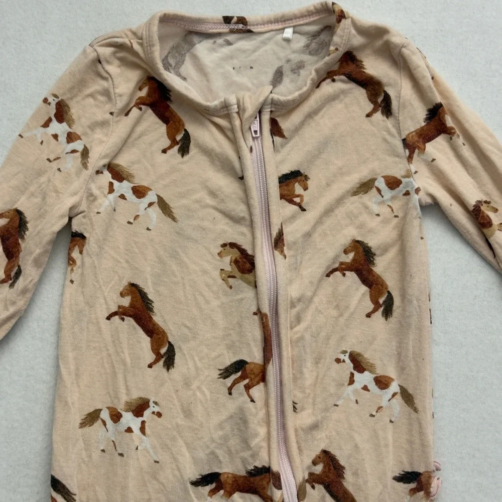Angel Dear Long Sleeve Footie Zippy Jumpsuit 18-24‎ Months Horse Print Fold Over